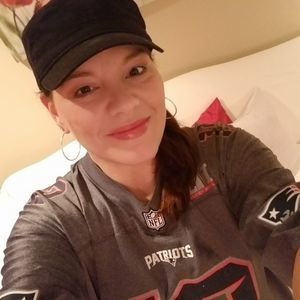 Meet your Posher, Angela